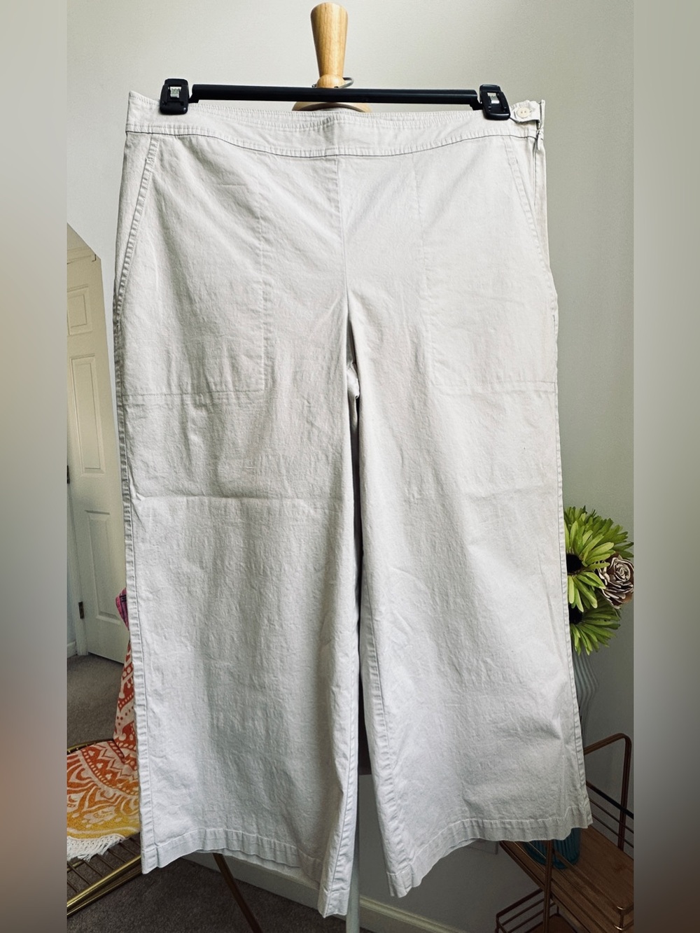 Eileen Fisher Wide Leg Khaki Crop Pants